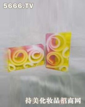 丹葶日用品產(chǎn)品展示與評測 品質(zhì)化妝品如何點亮你的生活